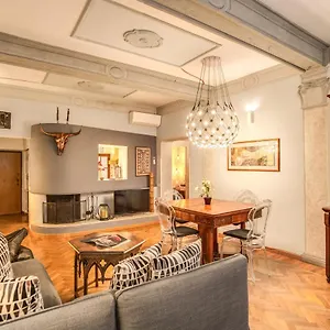 Appartement Governo Vecchio