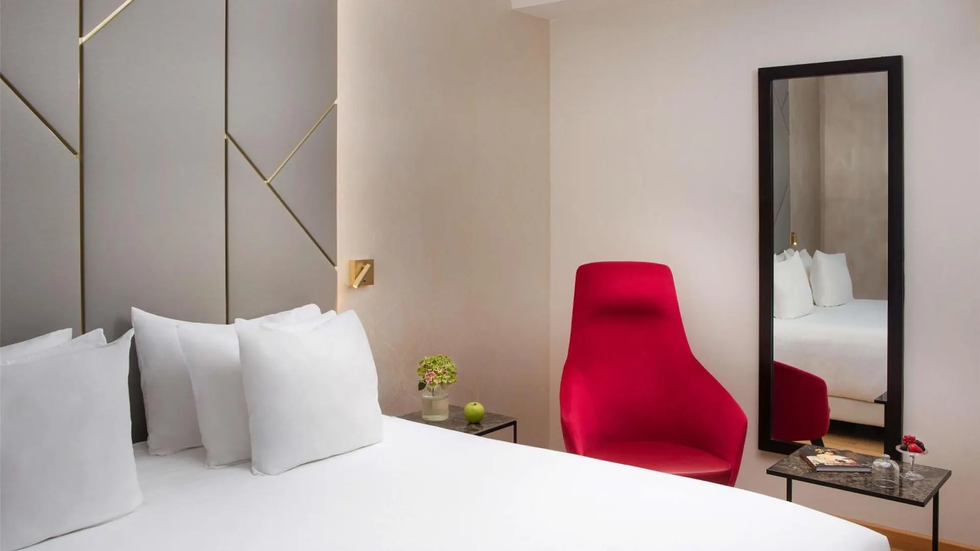 Nh Collection Roma Giustiniano Hotel