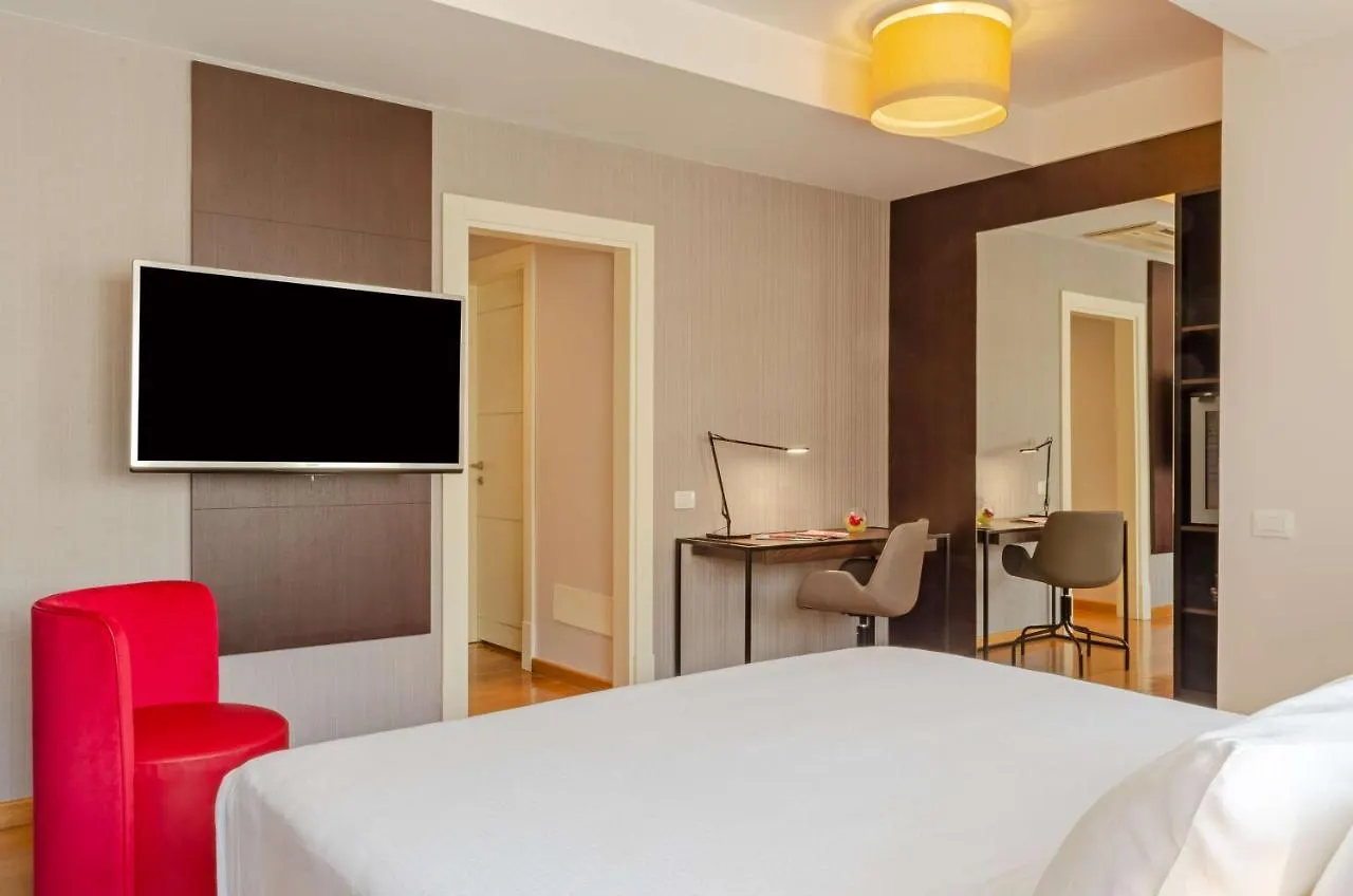 Nh Collection Roma Giustiniano Hotel