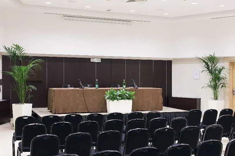Nh Collection Roma Giustiniano Hotel
